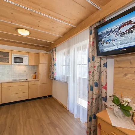 Apartmán Appartement-gaestehaus Marie Anderl